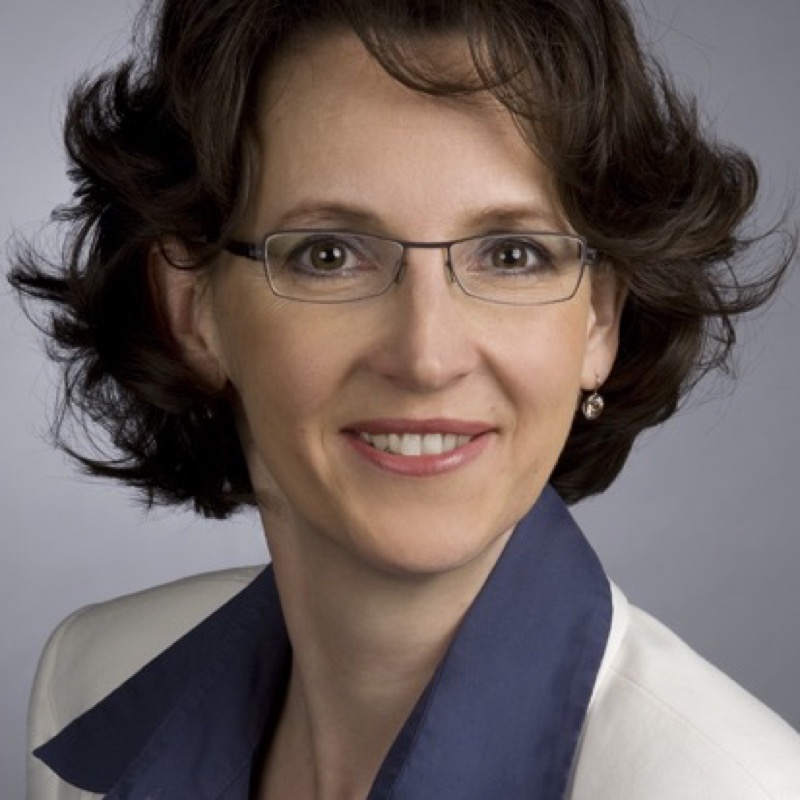 Dr. Stefanie Seelig